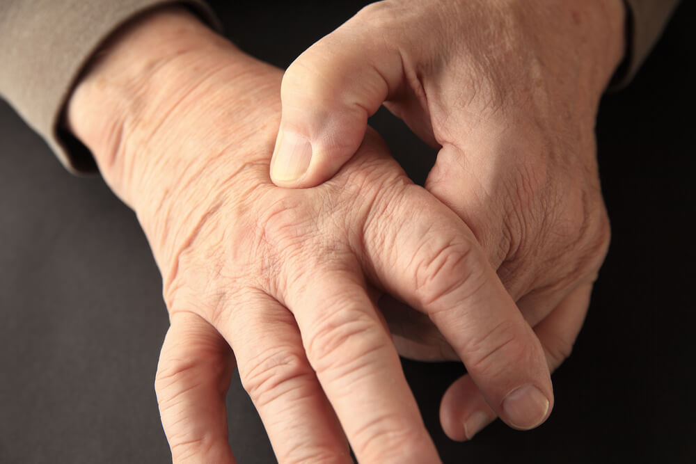 pain top of hand