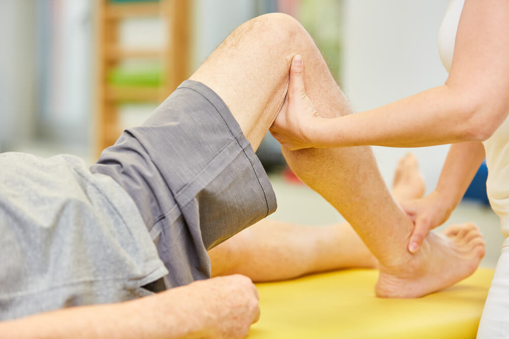 How can physical therapy help your torn meniscus?