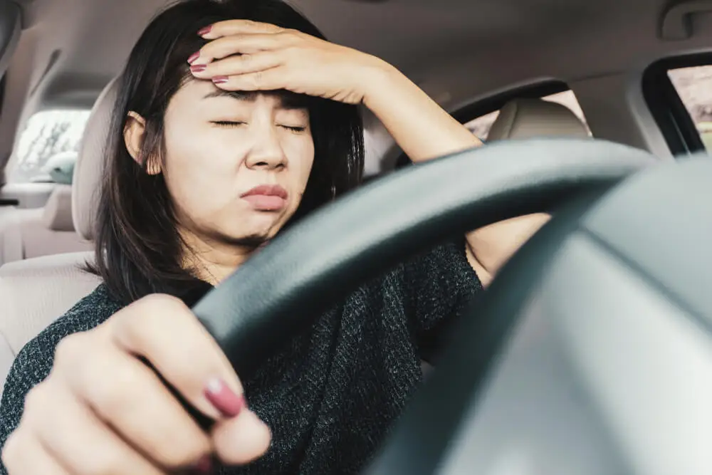 how to overcome vertigo while driving