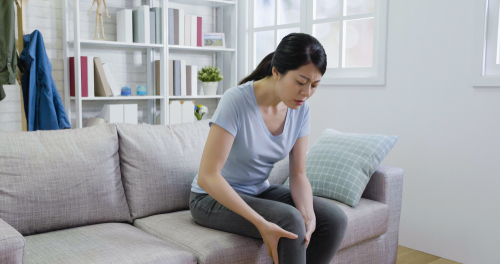 Peloton knee pain: Why do my knees hurt after riding my exercise bike?