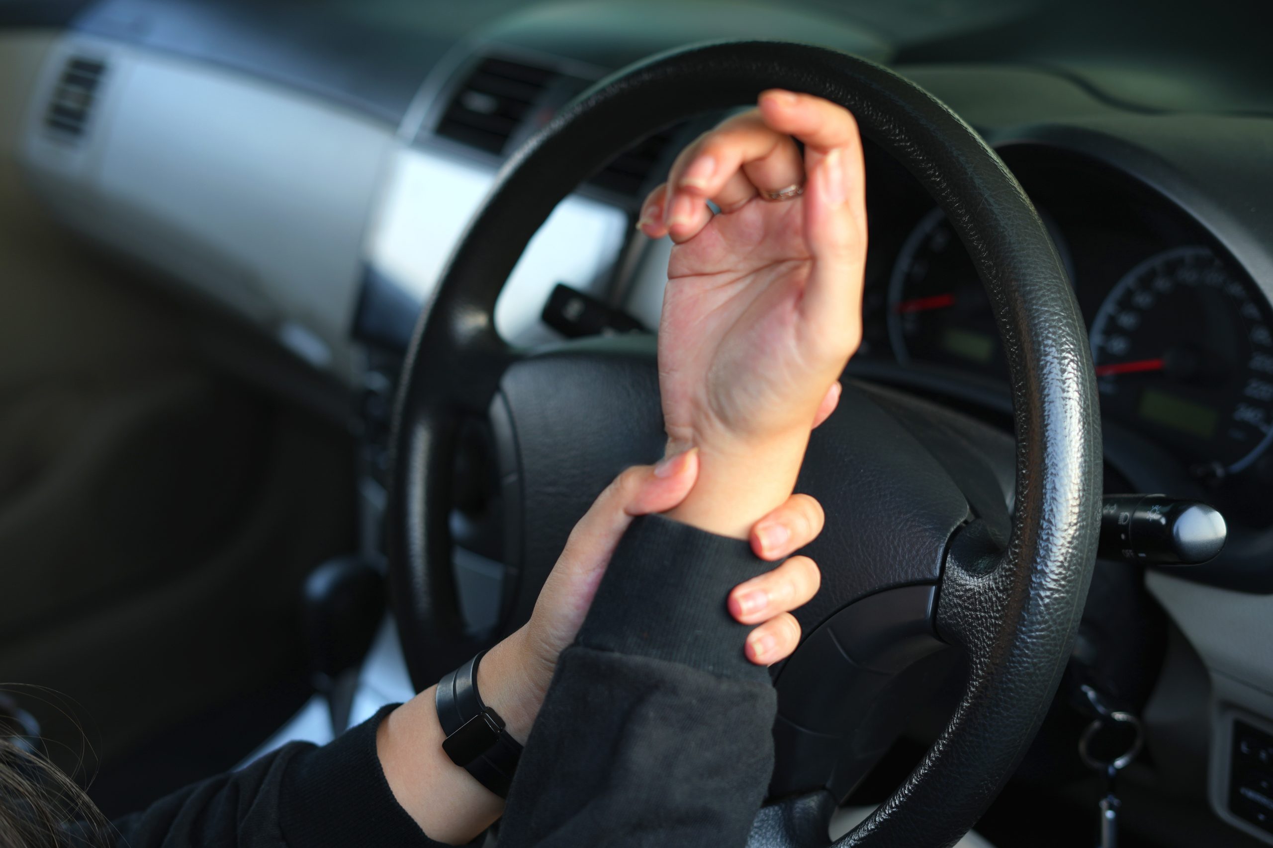 Can Carpal Tunnel Cause Shoulder Pain? AdobeStock 1292889822 scaled Can Carpal Tunnel Cause Shoulder Pain?