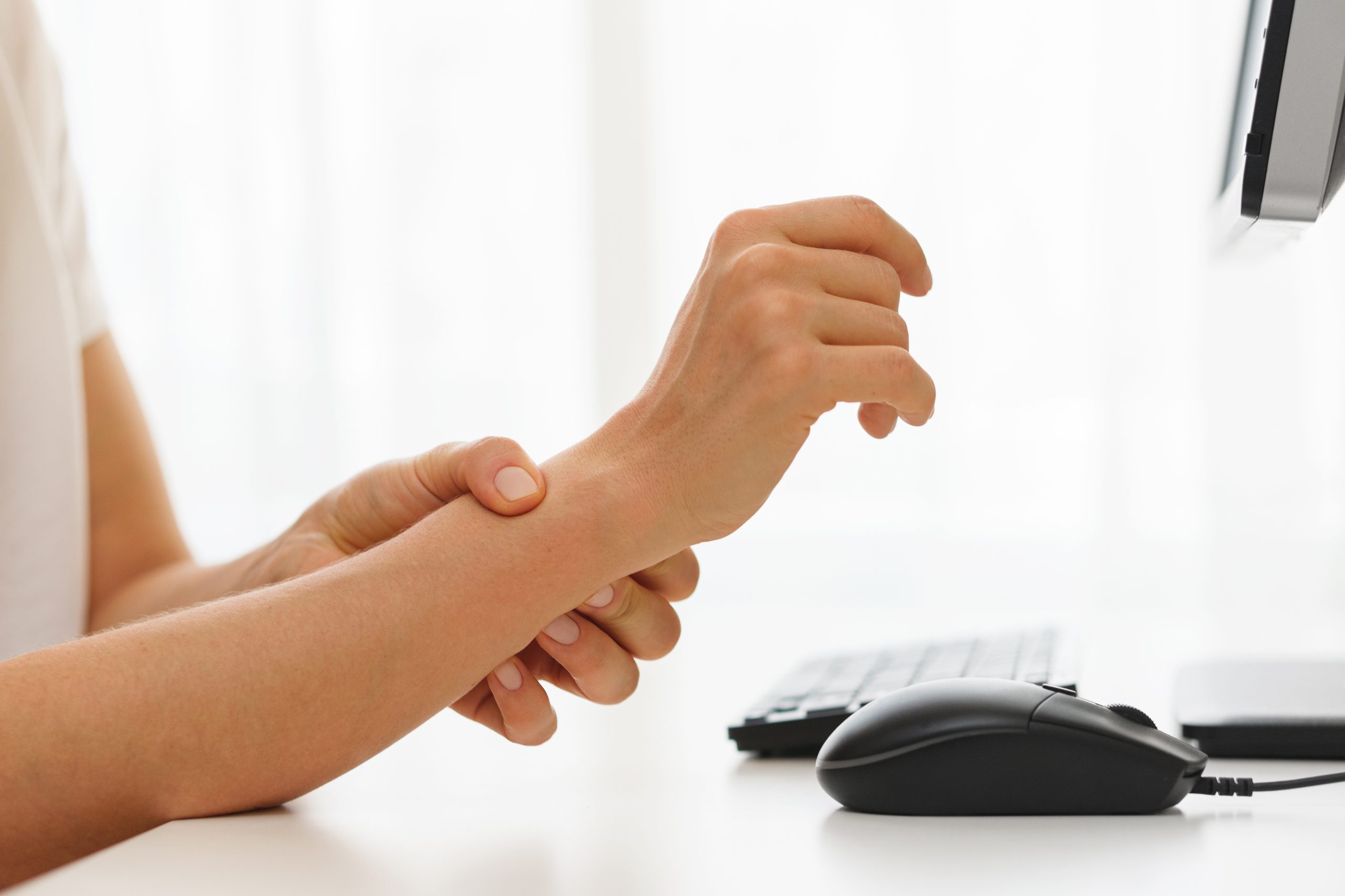 What is Carpal Tunnel Pain? AdobeStock 483807276 scaled What is Carpal Tunnel Pain?