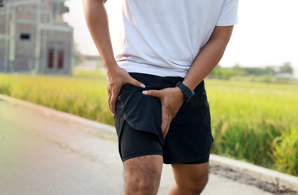 how long does a hip flexor strain take to heal? border